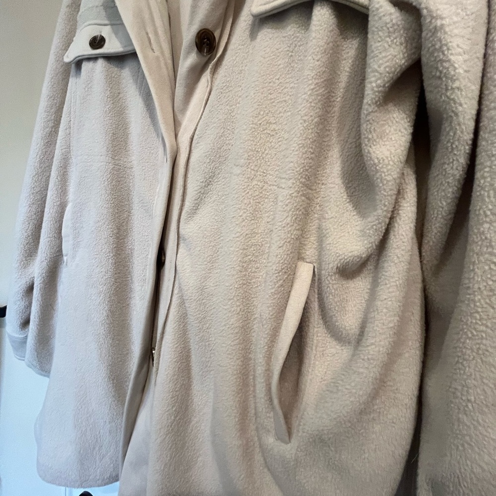 Fleece Shacket - Picture 3 of 4